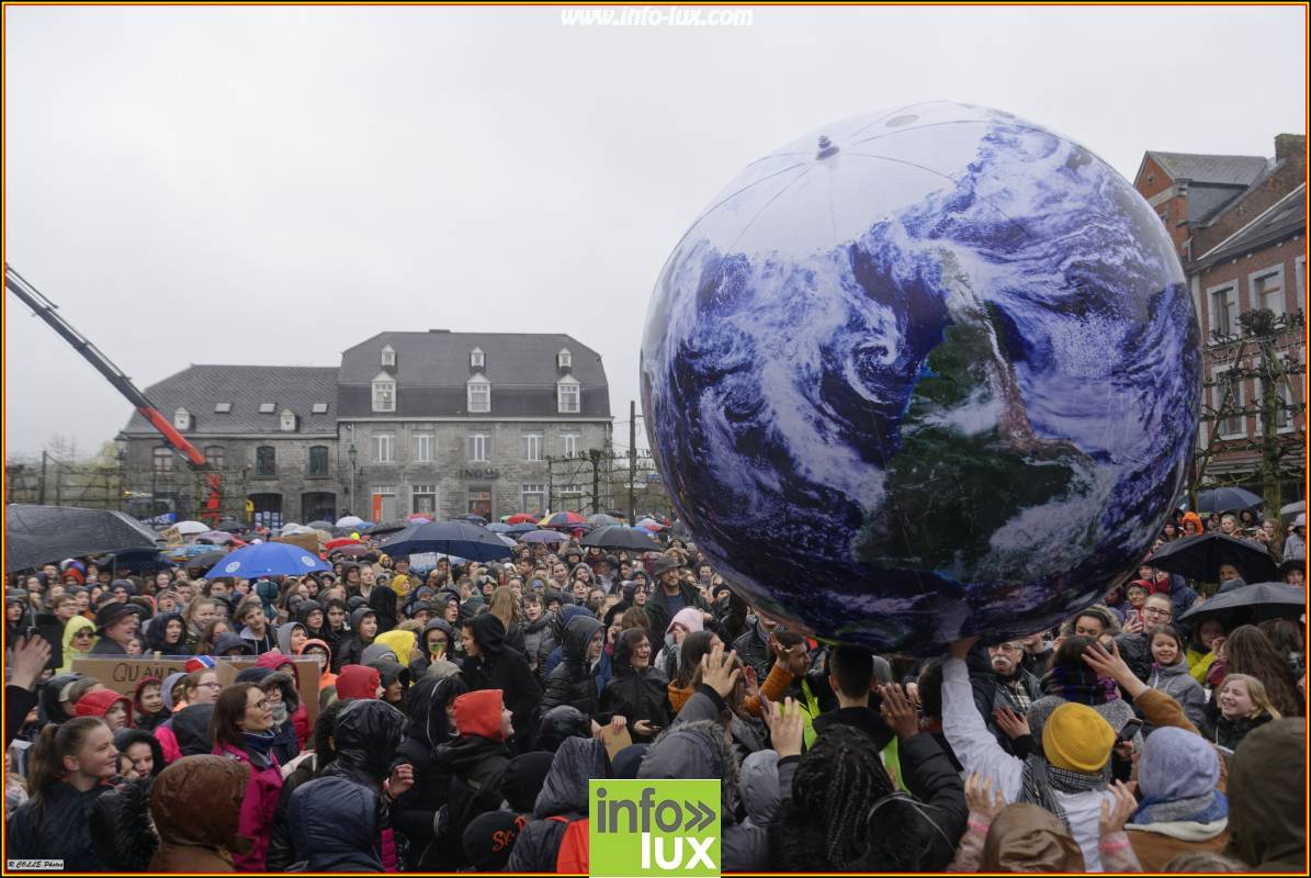 Photos de la grève internationale pour le climat à Marche en Famenne