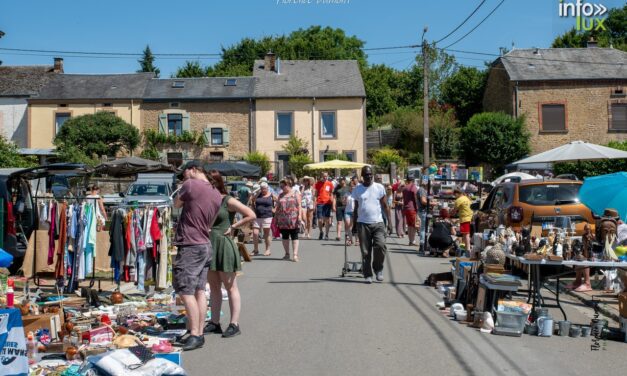 Muno > Brocante > Photos