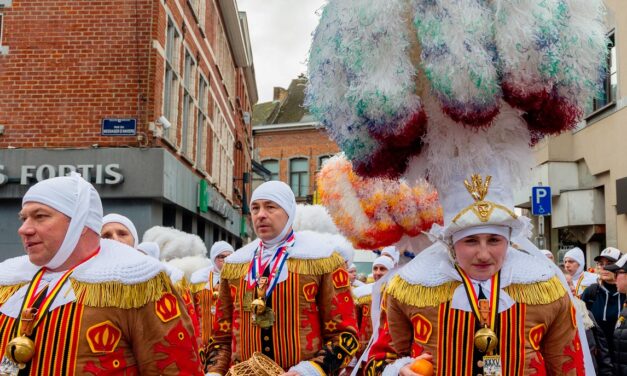 Nivelles > Carnaval 2024 > Photos des  Gilles